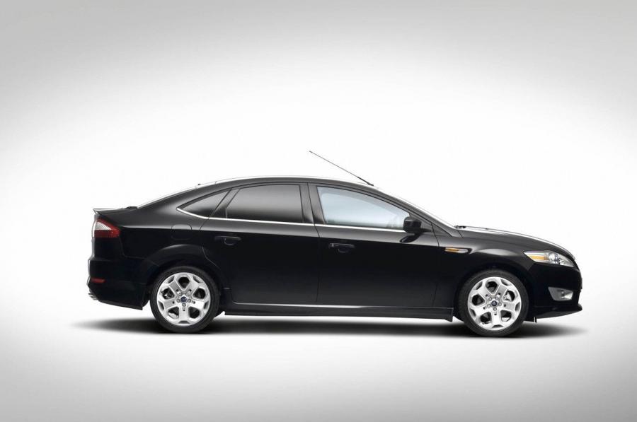 Ford Mondeo Titanium X-Sport 2008 года  (фото 10 из 14)